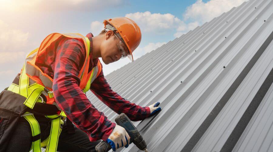Professional Emergency Roof Repairs services in Derby, VT